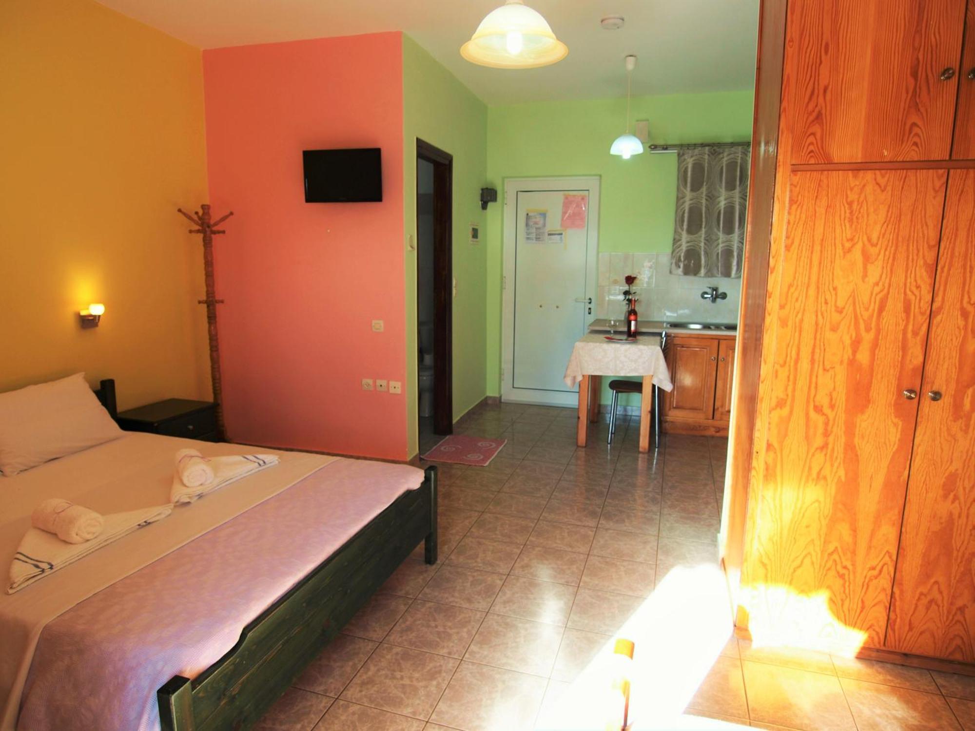 Elena Apartments Stoypa Stoupa Exterior photo